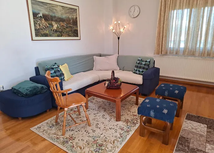 Apartamento Dinaki Florina